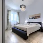 Lucia By Interhome *
