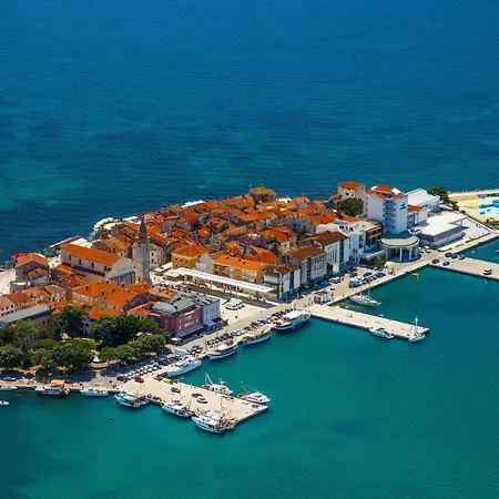 Vikendica Lucia By Interhome