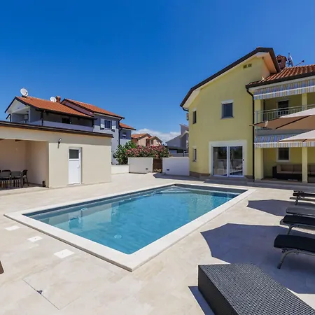 Lucia By Interhome
