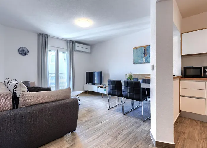 Vikendica Lucia By Interhome *