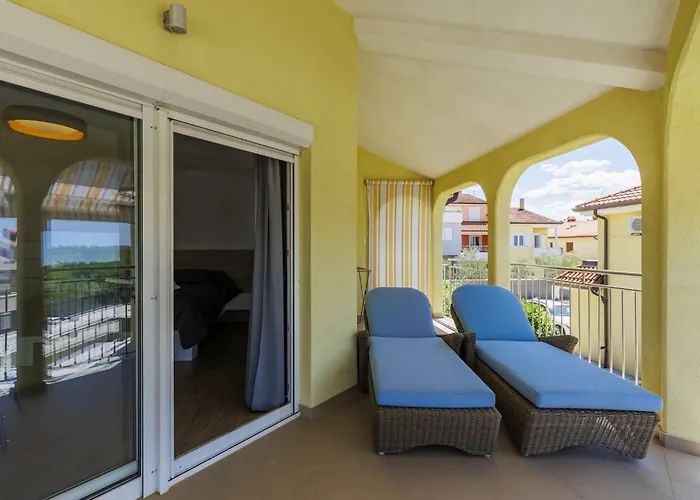 Lucia By Interhome Umag