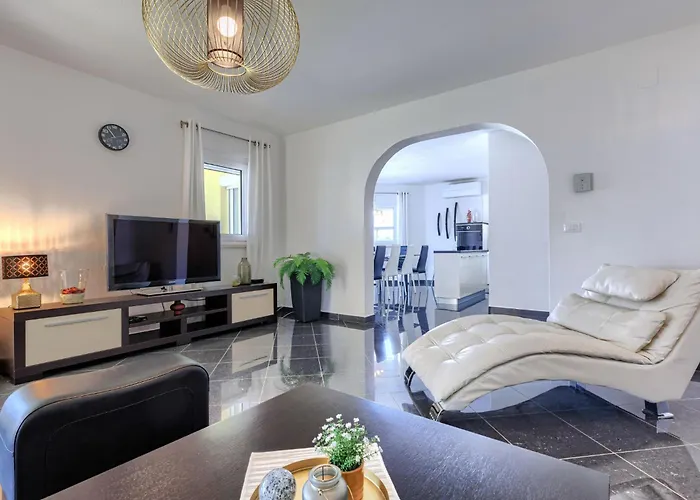 Vikendica Lucia By Interhome Umag