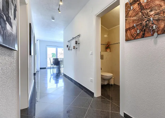 Vikendica Lucia By Interhome Umag