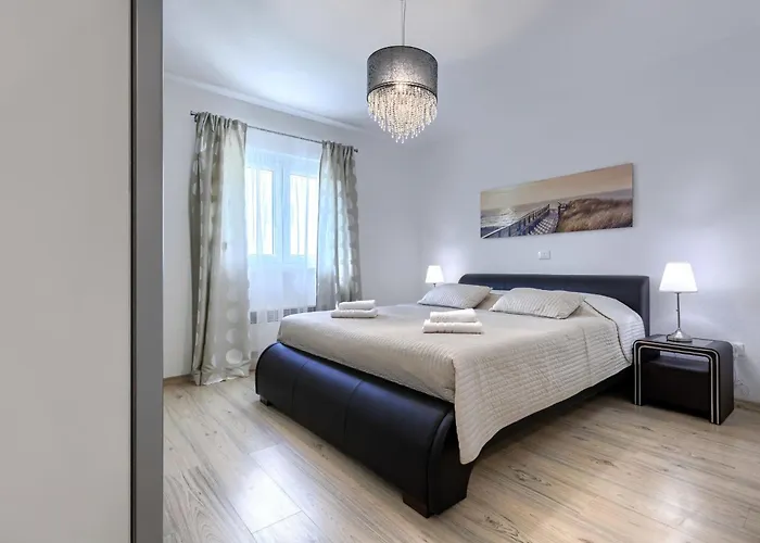 Lucia By Interhome *